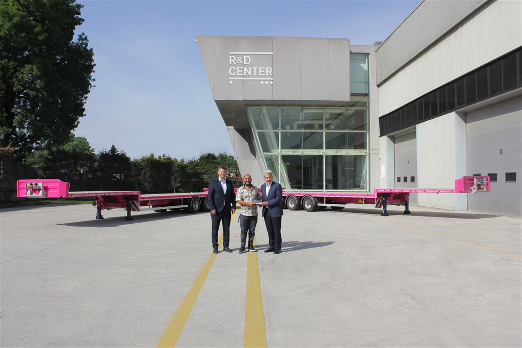 ATİZ’DEN PEMBE FİLOYA YENİ YATIRIM, 5 TIRSAN JUMBO PLATFORM