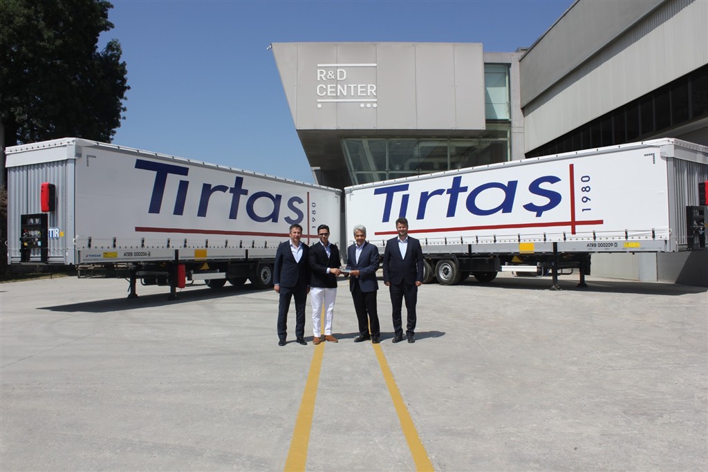 TIRTAŞ’IN 45 YILLIK TECRÜBESİ YİNE TIRSAN DEDİ, 60 ARAÇLIK YATIRIM