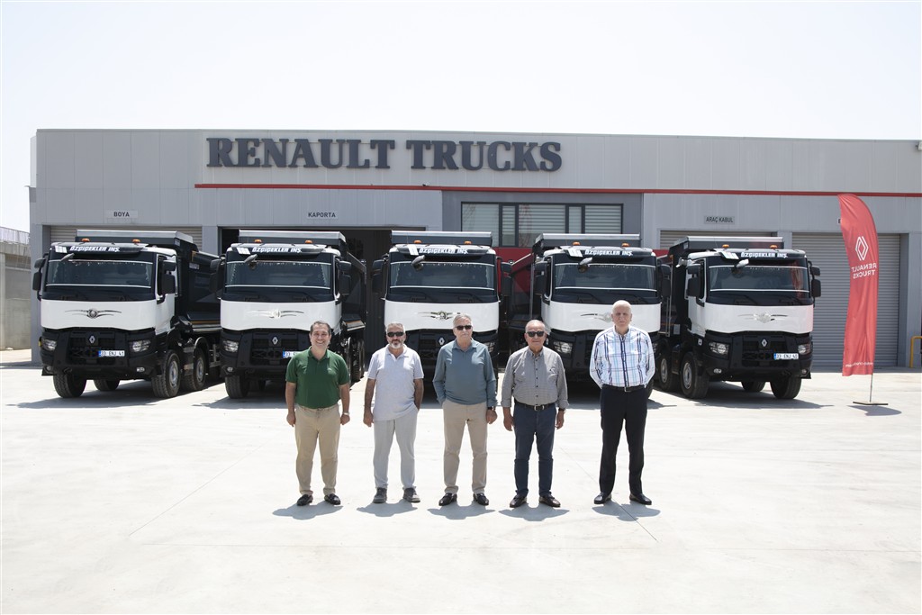 Özçiçek İnşaat’tan ikinci Renault Trucks K Xtrem alımı