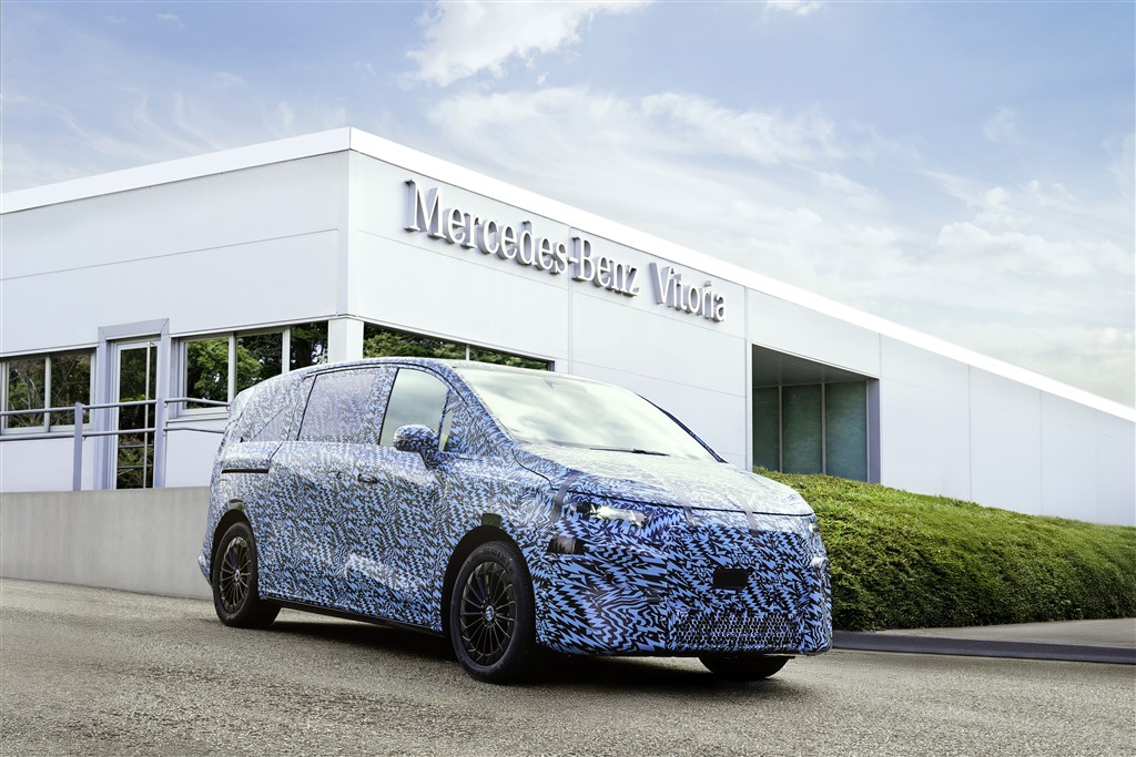 Mercedes-Benz Vitoria fabrikası yeni çağa hazır: Yeni VLE’nin ön seri üretimi başladı