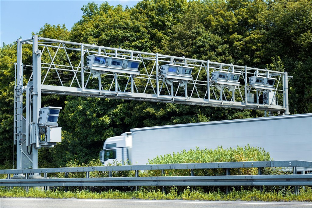 DKV Box Europe ile otomatik geçiş kolaylığı şimdi Çekya’da!