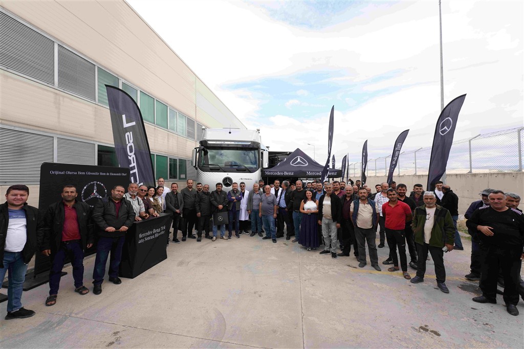 Mercedes-Benz Türk’ün Sağlık Bakım Tırı 6 Etkinlikte 2.775 Şoföre Ulaştı