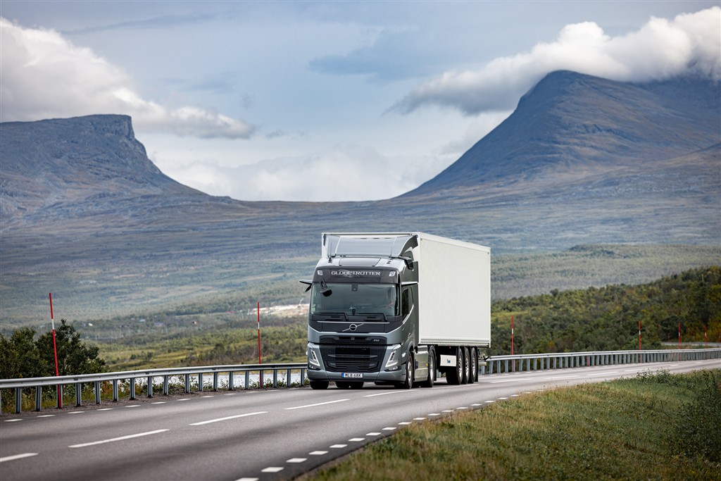 Volvo Trucks, Göz Takip Teknolojisi İle Sürücü Uyarı Destek Sistemini Üst Seviyeye Taşıyor!