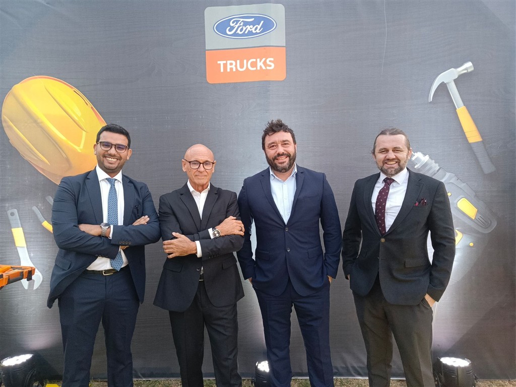 AFRİKA’DA BÜYÜMESİNİ HIZLANDIRAN FORD TRUCKS SENEGAL PAZARINA GİRİŞ YAPTI