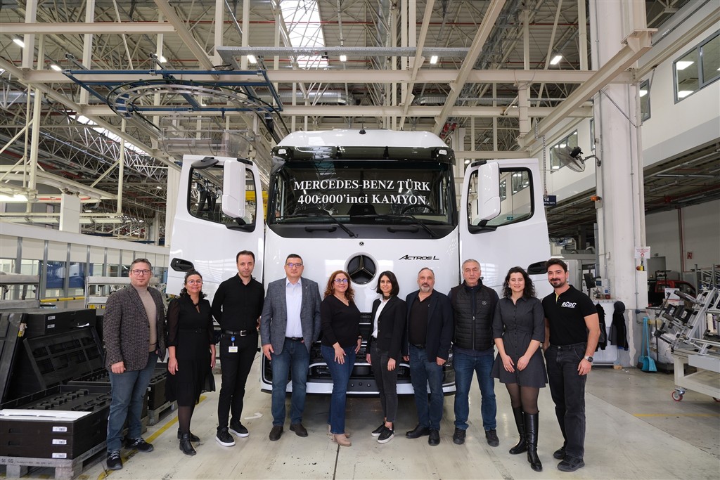 Mercedes-Benz Türk, Aksaray Kamyon Fabrikası’nda 400 Bininci Kamyonunu Üretti