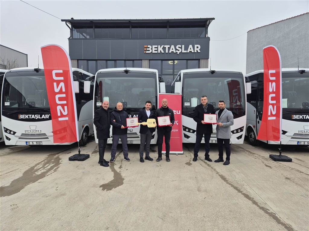 Anadolu Isuzu’dan Bektaşlar Turizm’e 20 adet Novo Lux teslimatı