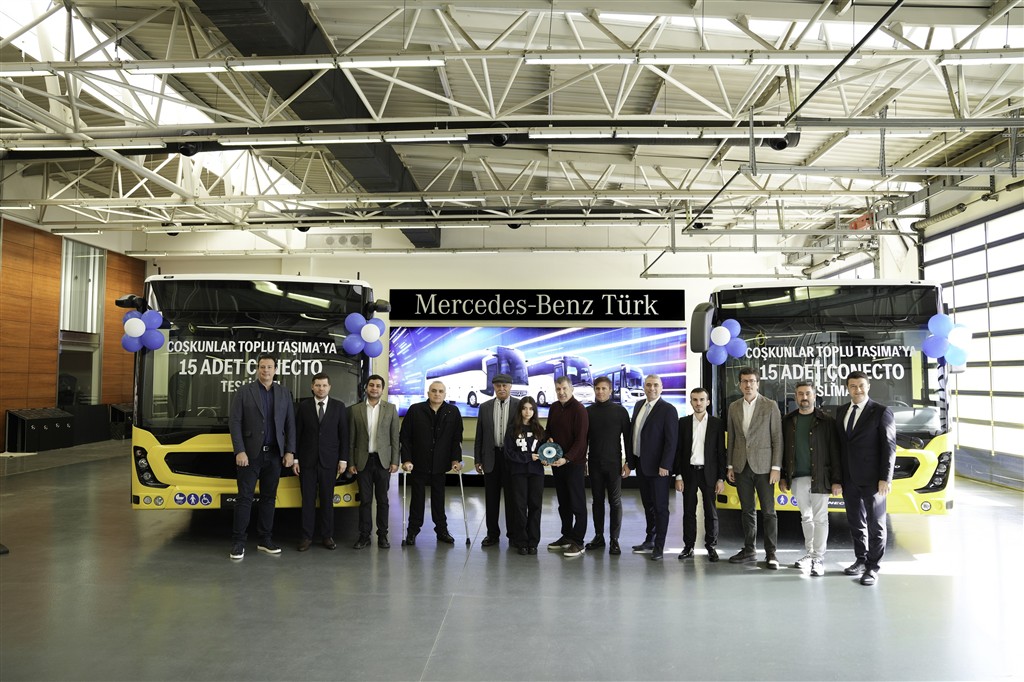 Mercedes-Benz Türk’ten Coşkunlar Toplu Taşıma Hizmetleri’ne 15 adet 2026 Model Mercedes-Benz Conecto Otobüs Teslimatı
