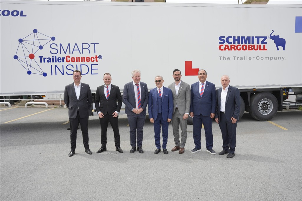 Schmitz Cargobull “%100 Smart Treyler” konseptini Türkiye pazarına sunan ilk treyler üreticisi oldu