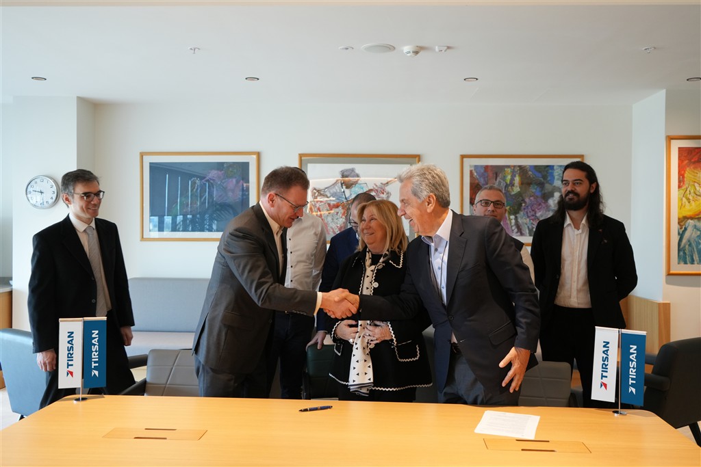 TIRSAN – ZF İŞ BİRLİĞİNDE KAPSAM YENİ İMZALAR İLE GENİŞLETİLDİ