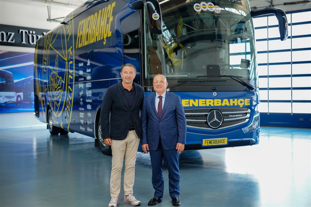 Mercedes-Benz Travego, Yenilenen Tasarımıyla Fenerbahçe Spor Kulübü’nün Yeni Sezon Yolculuğuna Eşlik Edecek